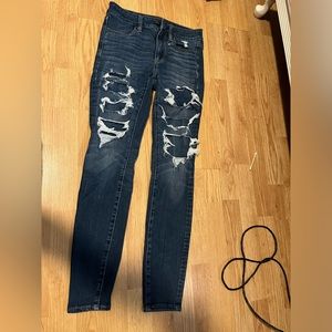 American Eagle Size 2 High Rise Jegging. EXCELLENT CONDITION